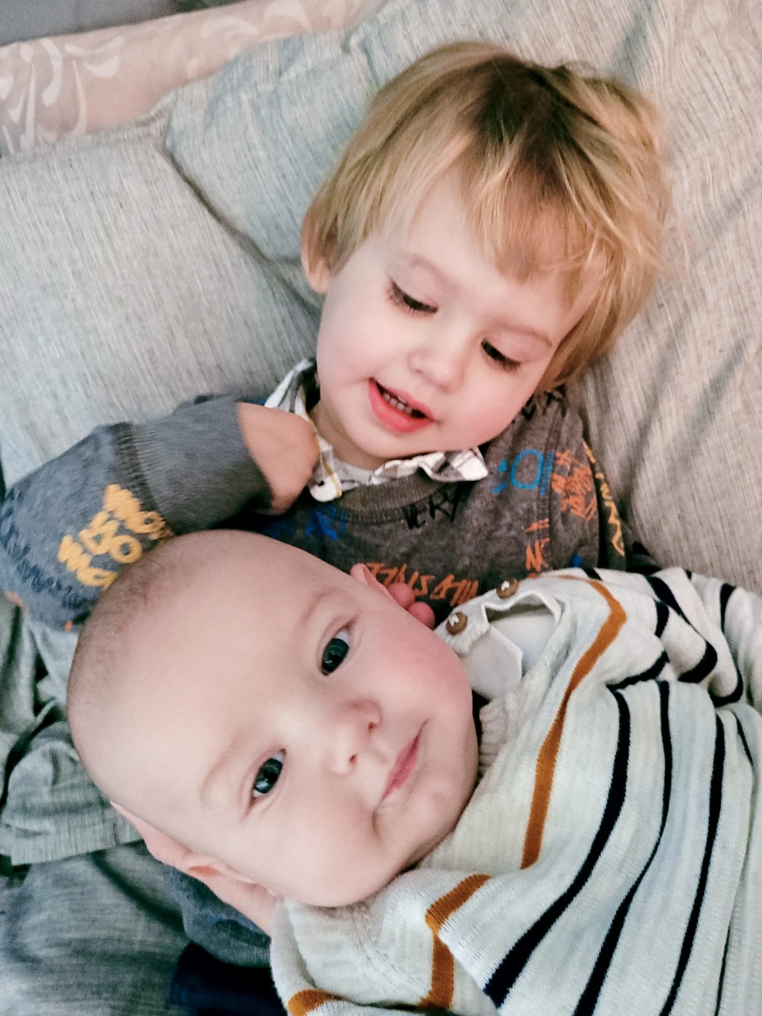 Un bébé et un jeune enfant qui ont eut des difficultés de sommeil